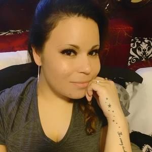 Meet your Posher, Isabel